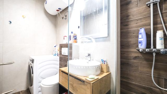 Stan, Trosoban, Prodaja, 80m2, Nehruova