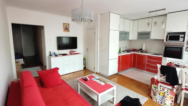 Stan, Jednoiposoban, Izdavanje, 41m2, Sinđelićeva
