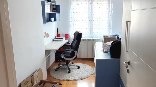 Stan, Jednoiposoban, Izdavanje, 41m2, Sinđelićeva