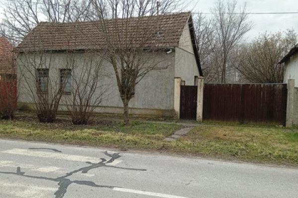 prodaja, kuca,
rabe-opstina-novi-knezevac, 850550, dvosoban-rabe