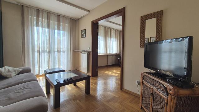 Stan, Dvosoban, Izdavanje, 66m2, Kralja Petra