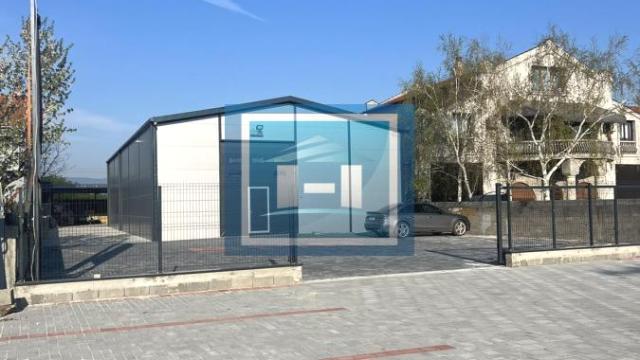 Poslovni prostor, Izdavanje, 300m2, Okolno mesto, Paraćin