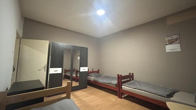Soba, Izdavanje, 200m2, Dobanovci, Surčin, Dobanovci