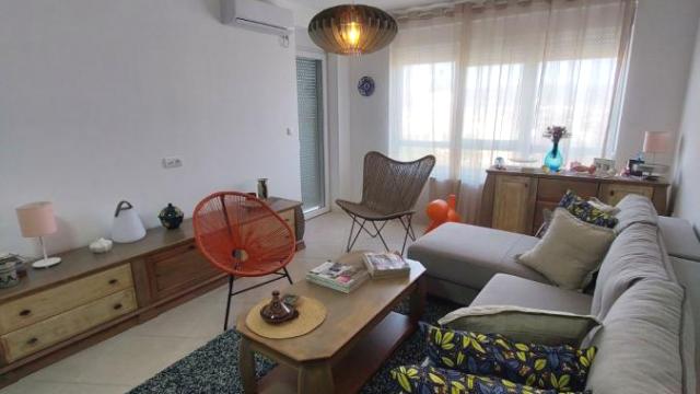 Stan, Dvosoban, Prodaja, 46m2, Centar, Gradska lokacija, Paraćin