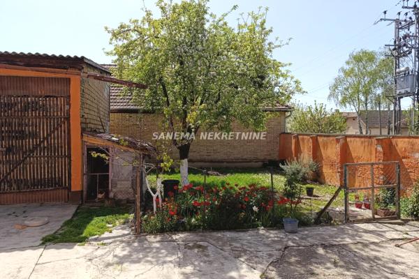 prodaja, kuca,
mlake-grad-sombor, 855250, dvosoban