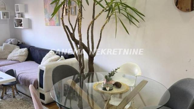 Stan, Trosoban, Prodaja, 75m2, Centar, Gradska lokacija, Sombor