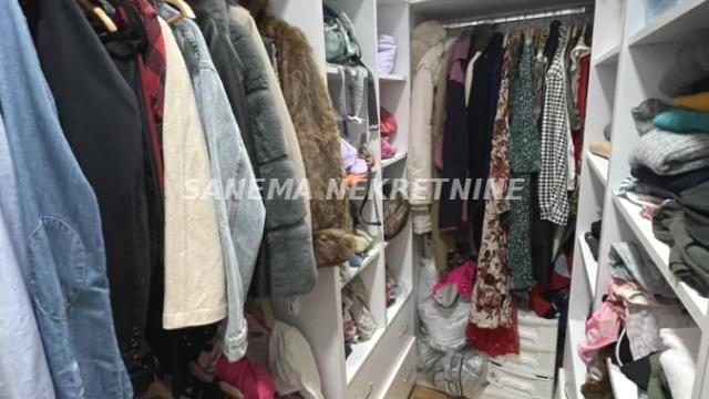 Stan, Trosoban, Prodaja, 75m2, Centar, Gradska lokacija, Sombor