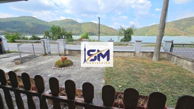 Kuća, Prodaja, 200m2, Brnjica, Okolno mesto, Dunavska