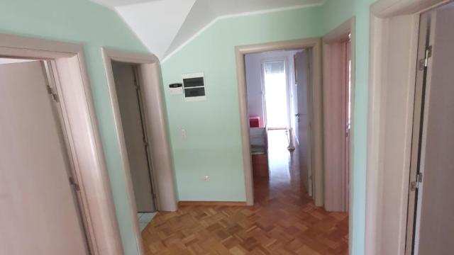 Kuća, Petosoban, Prodaja, 260m2, Banja Vrdnik, Okolno mesto, Irig
