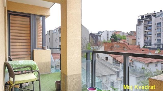Stan, Dvoiposoban, Prodaja, 101m2, Južni bulevar, Vračar, Šumatovačka