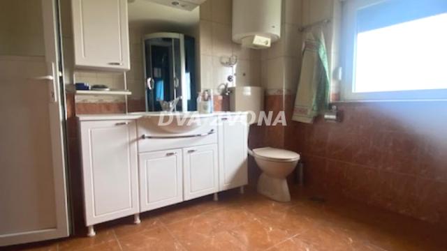 Kuća, Prodaja, 93m2, Čortanovci, Okolno mesto, Indjija