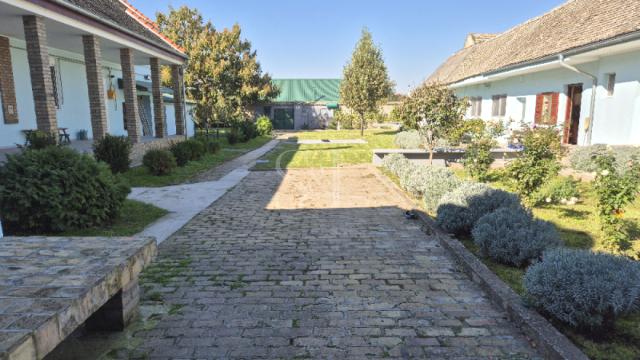 Kuća, Prodaja, 430m2, Bački Gračac, Okolno mesto, Odžaci