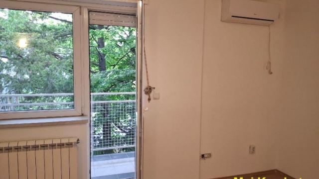 Stan, Dvosoban, Izdavanje, 60m2, Karaburma, Palilula, Vlade Ilića