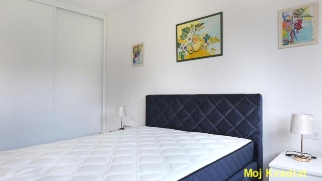 Stan, četvorosoban, Izdavanje, 132m2, SC Vračar, Vračar, Loznička