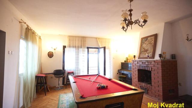 Kuća, Petosoban, Prodaja, 240m2, Stari Slankamen, Okolno mesto, Hilandarska