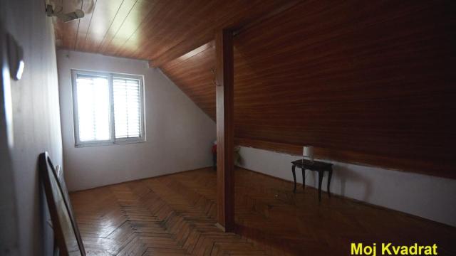 Kuća, Petosoban, Prodaja, 240m2, Stari Slankamen, Okolno mesto, Hilandarska