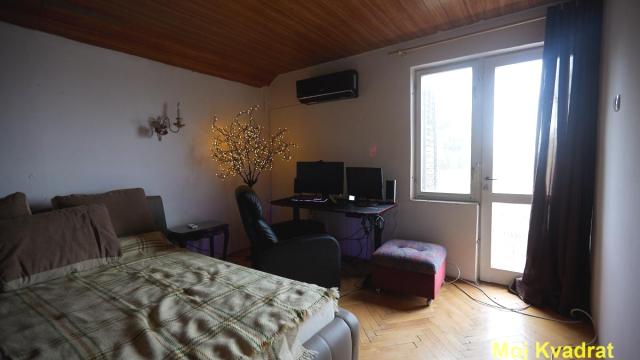 Kuća, Petosoban, Prodaja, 240m2, Stari Slankamen, Okolno mesto, Hilandarska