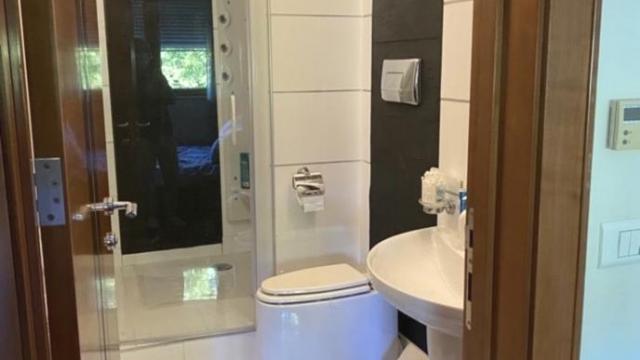 Kuća, Petosoban, Izdavanje, 400m2, Dedinje, Savski venac, Stojana Ćelica