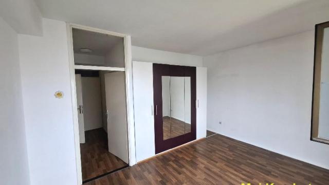 Stan, Trosoban, Prodaja, 90m2, Blok 33, Novi Beograd, Narodnih heroja