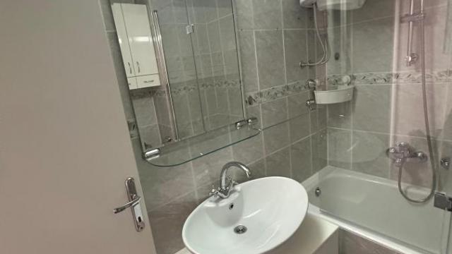 Stan, Dvosoban, Izdavanje, 68m2, Dedinje, Savski venac, Dobropoljska