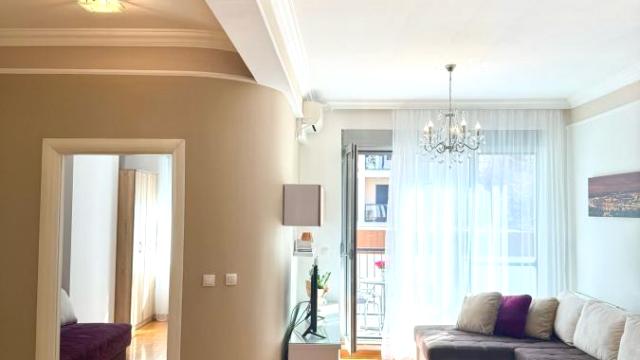 Stan, Trosoban, Izdavanje, 75m2, Crveni krst, Vračar, Gajeva