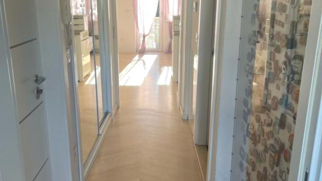 Stan, Jednoiposoban, Izdavanje, 40m2, Kalenić pijaca, Vračar, Požarevačka