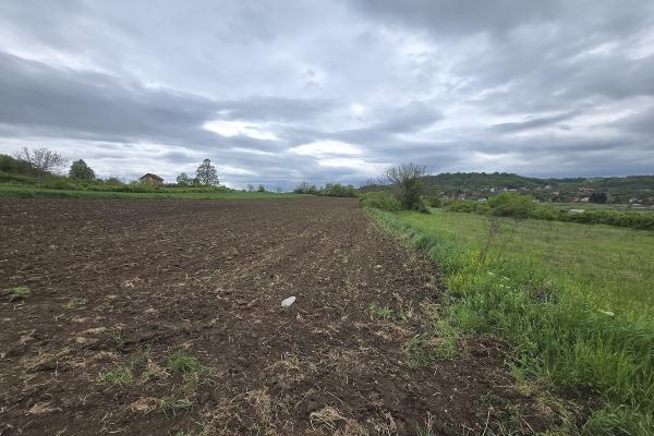 prodaja, plac,
beograd, 866152, mose-pijade