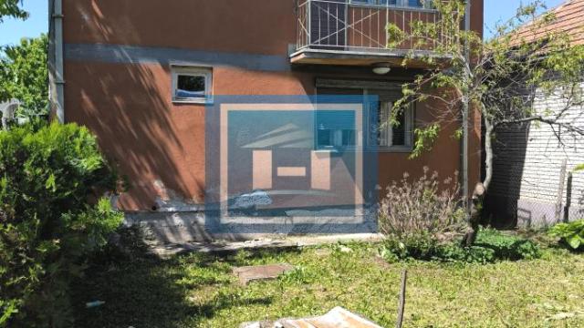 Kuća, Trosoban, Prodaja, 150m2, Gradska lokacija, Ćuprija