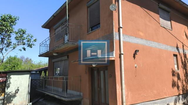 Kuća, Trosoban, Prodaja, 150m2, Gradska lokacija, Ćuprija