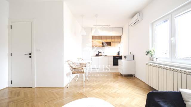 Stan, Dvoiposoban, Prodaja, 56m2, Palmotićeva