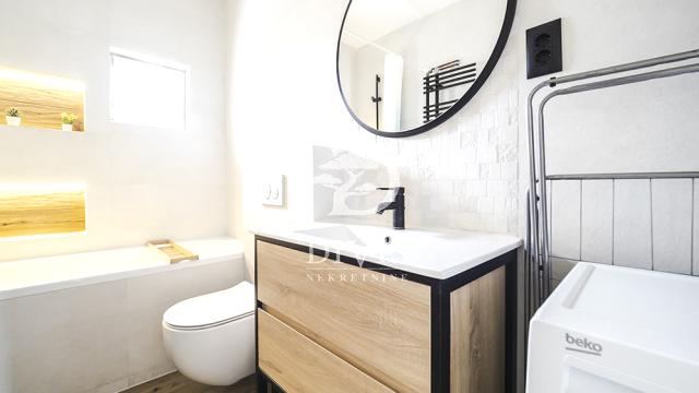 Stan, Dvoiposoban, Prodaja, 56m2, Palmotićeva