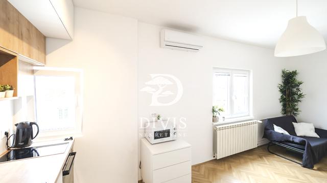 Stan, Dvoiposoban, Prodaja, 56m2, Palmotićeva