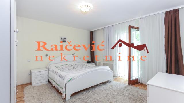 Kuća, Prodaja, 360m2, Kaludjerica, Grocka, Zivorada Jakovljevica