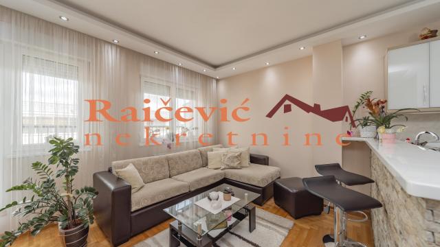 Stan, četvorosoban, Prodaja, 85m2, Blok 72, Novi Beograd, Mileve Maric Ajnstajn