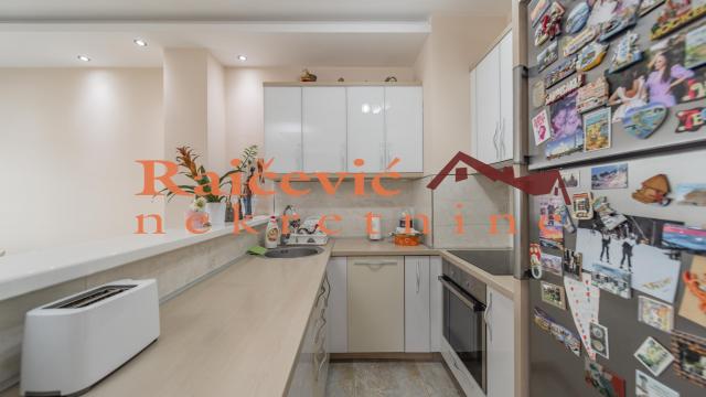 Stan, četvorosoban, Prodaja, 85m2, Blok 72, Novi Beograd, Mileve Maric Ajnstajn