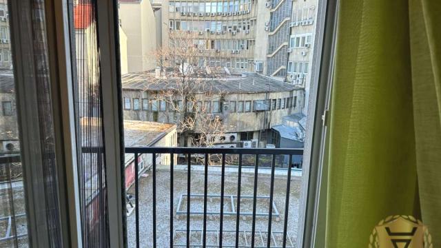 Stan, Dvosoban, Izdavanje, 80m2, Beogradjanka, Savski venac, Kraljice Natalije