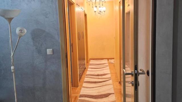 Stan, četvorosoban, Izdavanje, 96m2, Crveni krst, Vračar, Vojislava Ilića