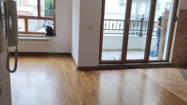 Stan, Dvosoban, Izdavanje, 50m2, Hram svetog Save, Vračar, Mačvanska