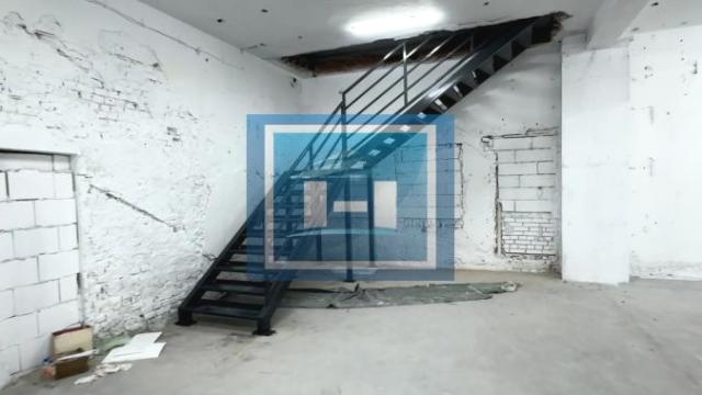 Poslovni prostor, Izdavanje, 601m2, Gradska lokacija, Ćuprija
