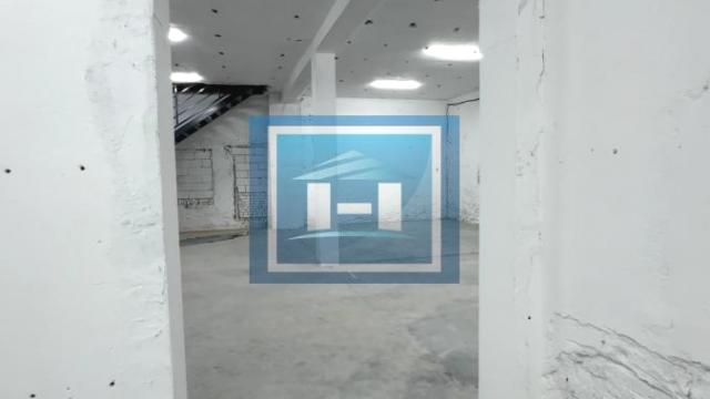 Poslovni prostor, Izdavanje, 601m2, Gradska lokacija, Ćuprija