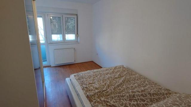 Stan, Dvoiposoban, Izdavanje, 74m2, Centar, Gradska lokacija, Jagodina