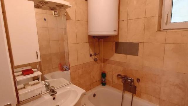 Stan, Dvoiposoban, Izdavanje, 74m2, Centar, Gradska lokacija, Jagodina