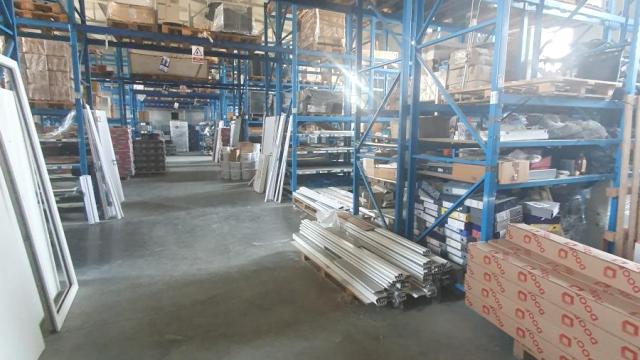 Poslovni prostor, četvorosoban, Izdavanje, 950m2, Sajlovo, Novi Sad, Novi Sad