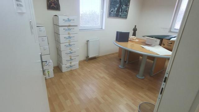 Poslovni prostor, četvorosoban, Izdavanje, 950m2, Sajlovo, Novi Sad, Novi Sad