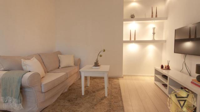 Stan, Dvosoban, Izdavanje, 52m2, Centar, Stari grad, Dečanska