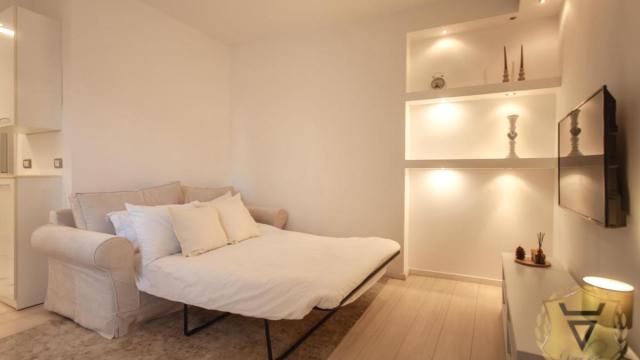Stan, Dvosoban, Izdavanje, 52m2, Centar, Stari grad, Dečanska