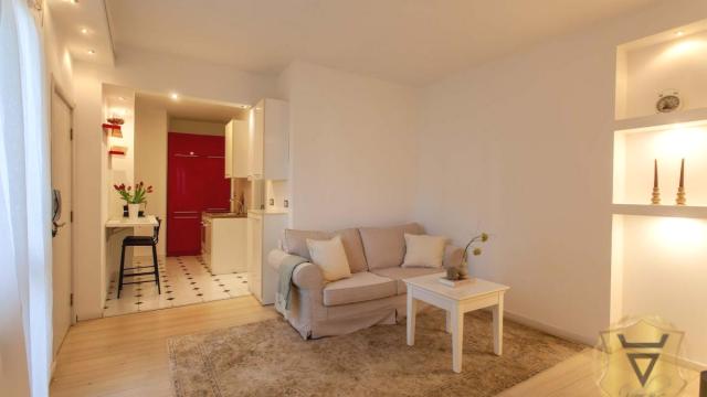 Stan, Dvosoban, Izdavanje, 52m2, Centar, Stari grad, Dečanska