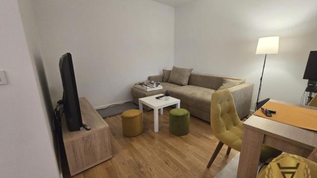 Stan, Dvosoban, Izdavanje, 46m2, Novi grad, Zemun, Ševina