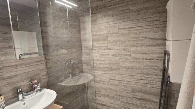 Stan, Dvosoban, Izdavanje, 46m2, Novi grad, Zemun, Ševina
