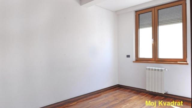 Stan, četvorosoban, Prodaja, 104m2, Crveni krst, Vračar, Save Tekelije